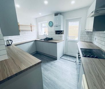 6 bedroom house to rent - Photo 5