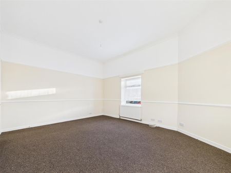 Oakdale Road, Wallasey, 2 bedroom, Flat - Photo 2