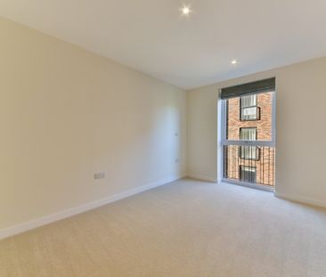 3 bedroom apartment to rent - Photo 5