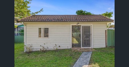 Cute Cottage plus additional separate bedroom - Photo 5