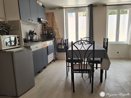 Location Appartement 1 pièce 27m² ST GERMAIN EN LAYE 78100 - Photo 4