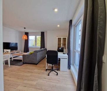 Apartament z dwoma tarasami i miejscem parkingowym - Zdjęcie 5