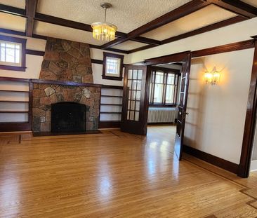 For Lease - 20812 Dalton Road, Georgina, Ontario - Photo 3