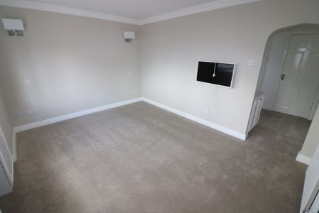 Manor Fields, West Ella - Photo 2