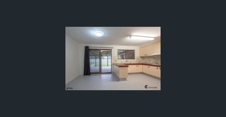 Spacious Family Living in a Quiet & Convenient Location - Photo 5