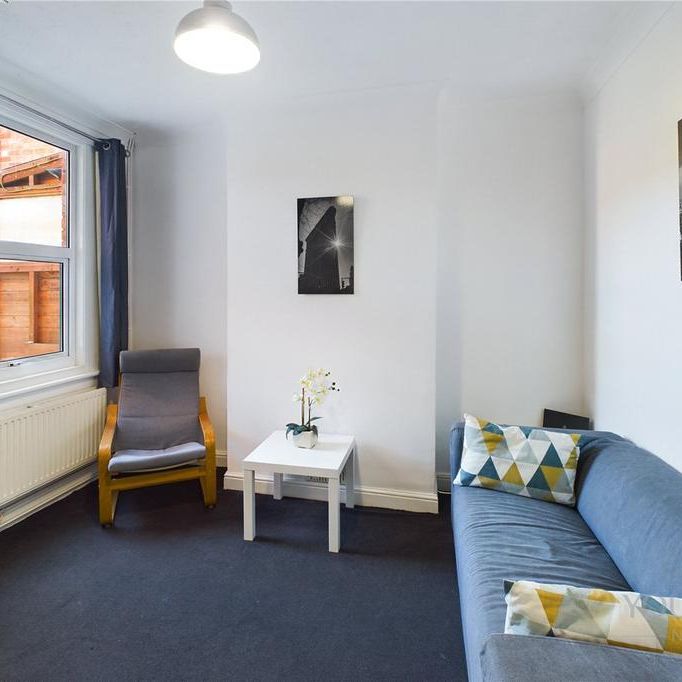 4 bedroom house to rent - Photo 1