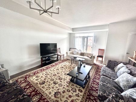 For Lease - 167 Harding Park Street, Newmarket, Ontario - Photo 3