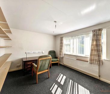 4 bedroom detached house to rent - Photo 3
