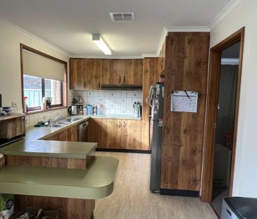 5 Statton Street, Gowrie ACT, Belconnen - Photo 6