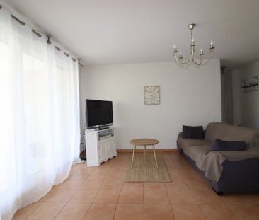 Location Appartement 4 pièces 80m² MARSEILLE 6ème - Photo 1