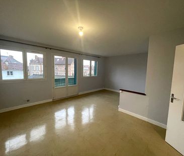 Location Appartement 2 pièces 63m² - Photo 2