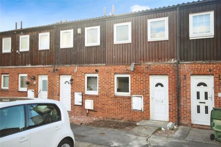 2 bedroom terraced house to rent - Photo 3