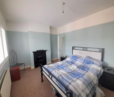 2 bedroom terraced house to rent - Photo 6