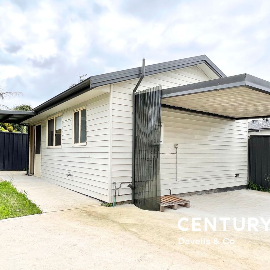 One Bedroom Granny Flat&excl; - Photo 1