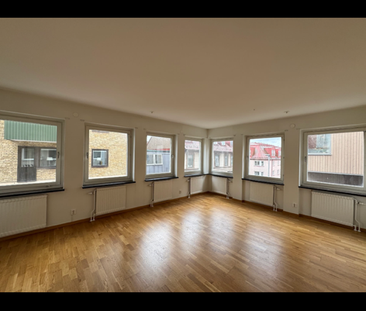 Kungsgatan 36 - Photo 2