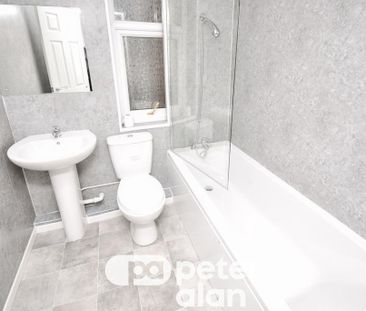 3 bedroom terraced house to rent - Photo 4