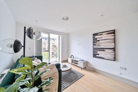 2 bedroom flat to rent - Photo 2