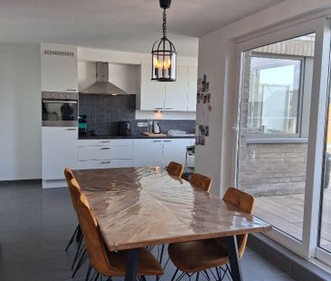 Lumineus appartement met ruime terrassen - Photo 2