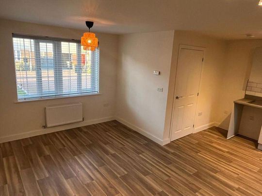 2 bedroom semi-detached house to rent - Photo 1