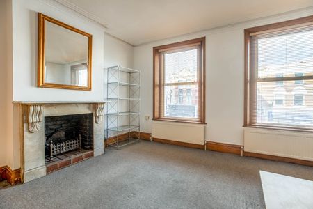 1 Bed Flat, Uxbridge Road, W12 - Photo 4