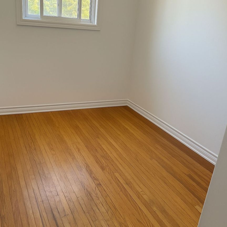 For Lease - 15 Rockwood Drive, Toronto, Ontario - Photo 1