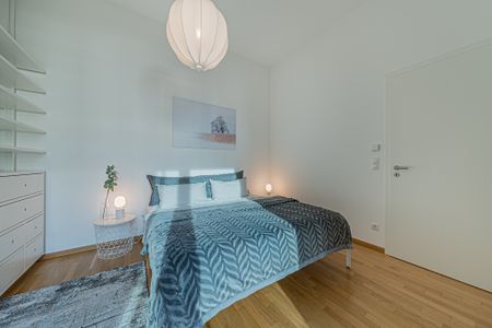 City-Residence: Bahnhofsviertel: Moderne und gemütliche 2-Zimmer-Wohnung mit Balkon und Skylineblick - Photo 3