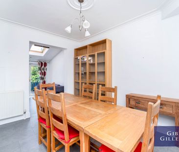 4 Bedroom House to rent - Photo 2