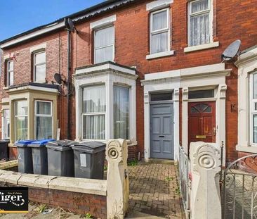 Myrtle Avenue, Blackpool, FY3 - Photo 2