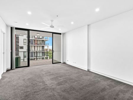 MODERN CITY LIVING IN WOLLONGONG CBD - Photo 3