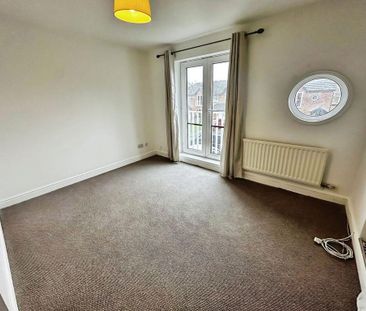 3 bedroom semi-detached house to rent - Photo 4