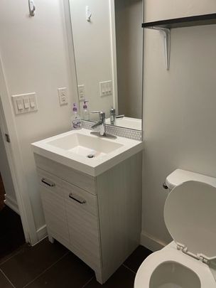 For Lease - 422 Lake Shore Boulevard Unit# M Bed, Toronto, Ontario - Photo 1