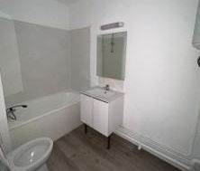 Location Appartement 1 pièce 27m² BORDEAUX 33000 - Photo 2