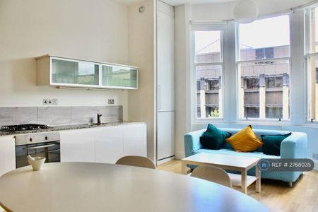 2 bedroom flat to rent - Photo 4