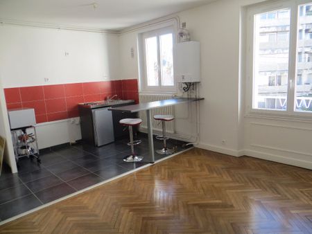 APPARTEMENT CHAMALIERES - 2 pièce(s) - 43.00 m2 - Photo 4