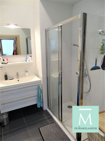 Centraal gelegen appartement met 1 slaapkamer en terras - Photo 5