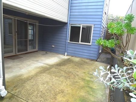 SPACIOUS HOME WITH 4 Kw SOLAR POWER IN PRIME BLACK HILL LOCATION - Photo 3