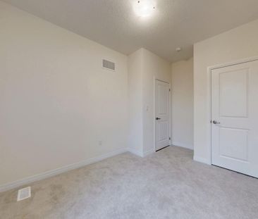 For Lease - 28 Millman Lane, Richmond Hill, Ontario - Photo 2