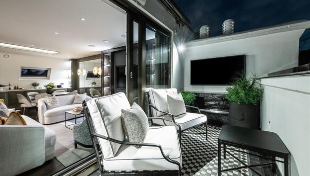 3 bedroom penthouse to rent - Photo 1