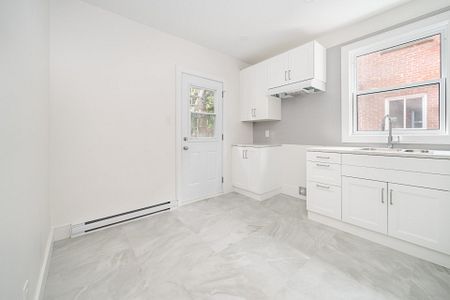 Condo for rent, Montréal (Côte-des-Neiges/Notre-Dame-de-Grâce) - Photo 2