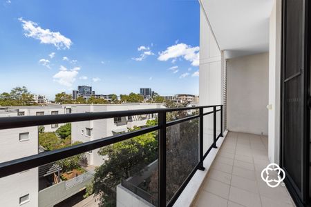 445/17 Marine Parade, 2127, Wentworth Point Nsw - Photo 3