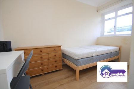 4 Bedroom Flat To Rent - Photo 2