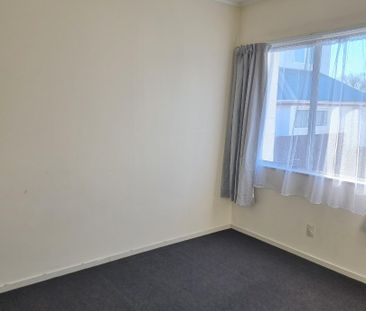 Comfortable Living in Victoria - Photo 5