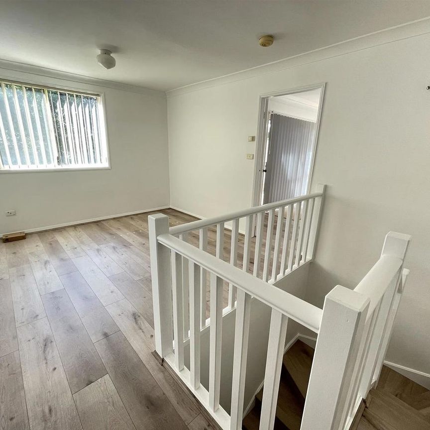 Newly Renovated Townhouse in Sought After Location!! - Photo 1