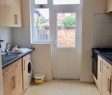 1 Bed Terraced House, Boxmoor Road, HA3 - Photo 4