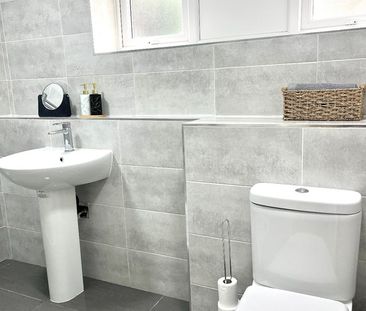 2 Bed Flat, Gloucester Court, L6 - Photo 2