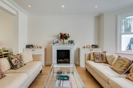 Anselm Road, London, SW6 - Photo 2