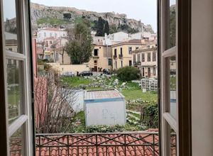 Μεζονέτα για ενοικίαση - Ιστορικό Κέντρο, - Φωτογραφία 1