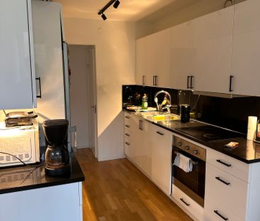 Larsbodavägen, Farsta - Photo 1