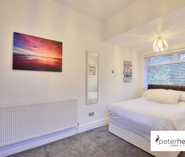 Brentwood Gardens, Tunstall, Sunderland, Tyne & Wear, SR3 1NE - Photo 4