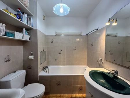 Location Appartement 2 pièces 36m² LA CIOTAT 13600 - Photo 5